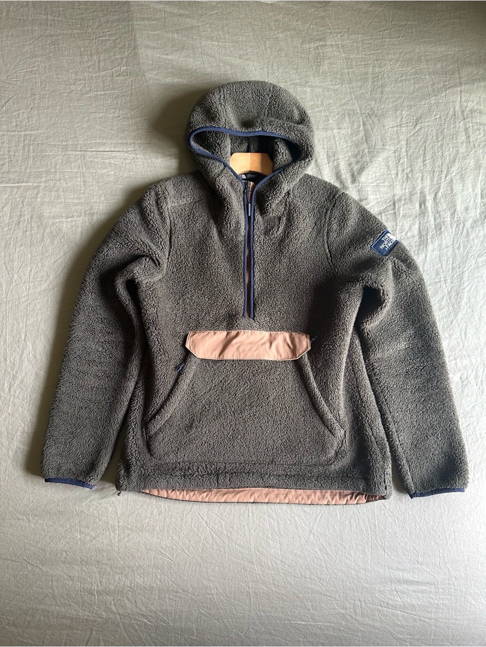 The North Face Campshire Sherpa Fleece Pullover Hoodie Women’s Small